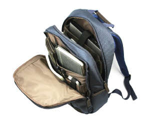 샘소나이트 15.6인치 노트북용 백팩 / 가온인터네셔날 제공